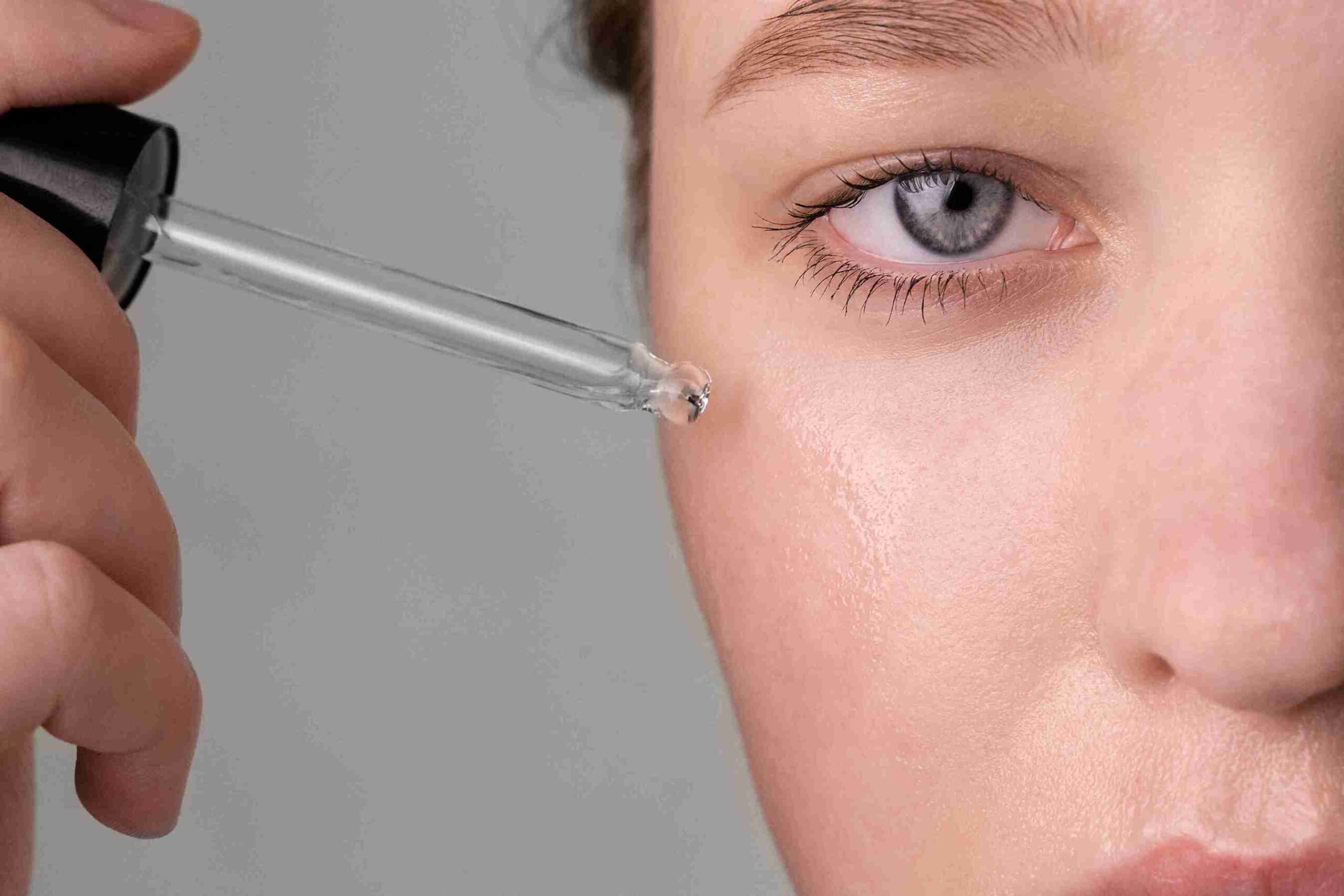 کوچک کردن منافذ باز پوست