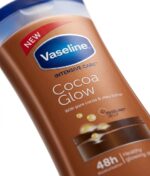قیمت لوسیون بدن رایحه کاکائو Cocoa Glow حجم ۴۰۰ میل